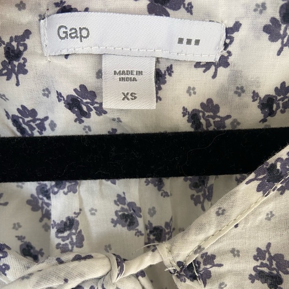 Gap White Floral Long Sleeve Blouse - Picture 3 of 3